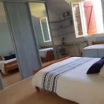 T2 Tres Bien Place A 2mns Des Plages * Biarritz