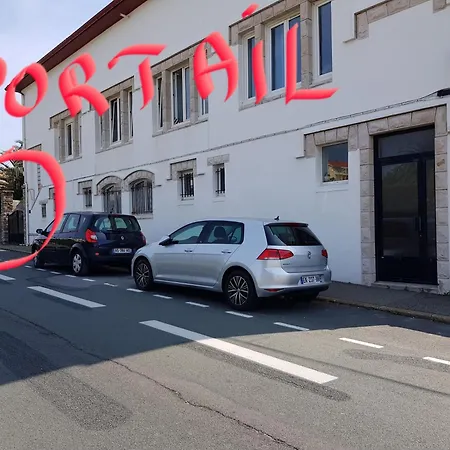T2 Tres Bien Place A 2mns Des Plages Apartament *